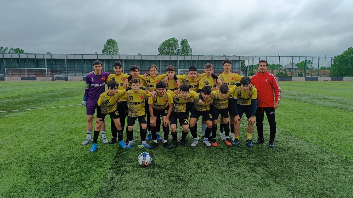 Yıldız Erkekler Futbol Takımımız Turnuvaya Galibiyetle Başladı 