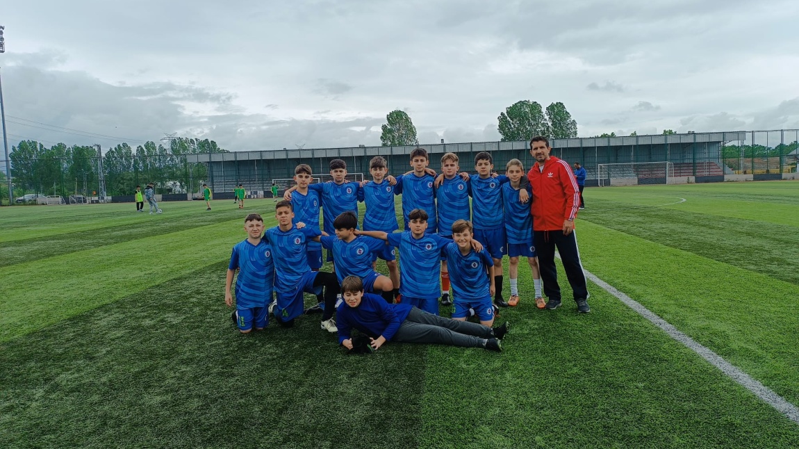 Küçük Erkekler Futbol Takımımız Turnuvada 2. Galibiyetini AldıBaşladı